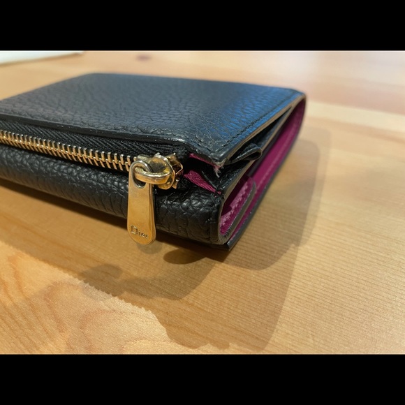 AUTHENTIC Dior calfskin wallet - Black & Purple - Picture 7 of 8
